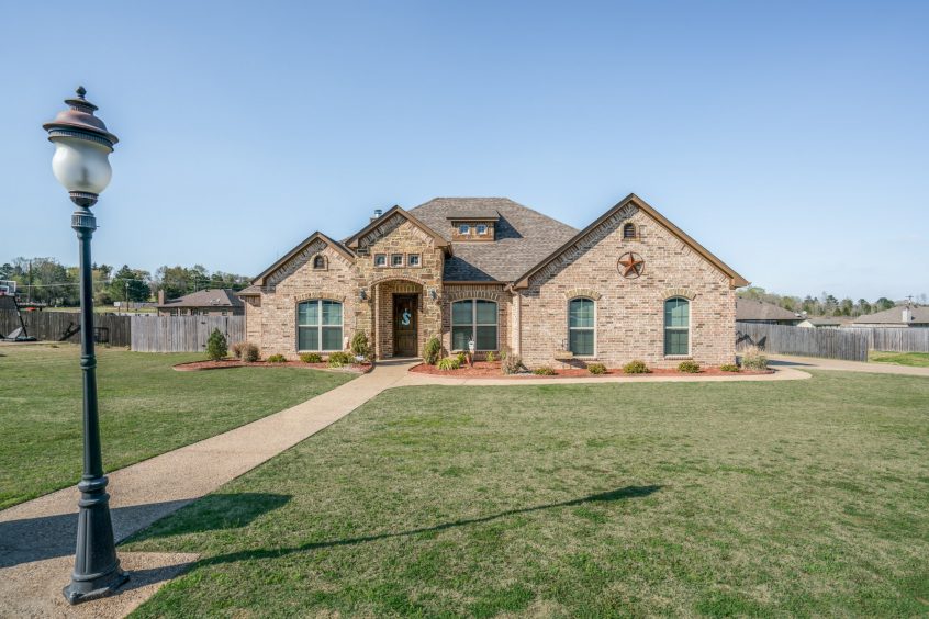 125 Highland Blvd Hallsville TX- Yumba Real Estate Photography Hallsville TX